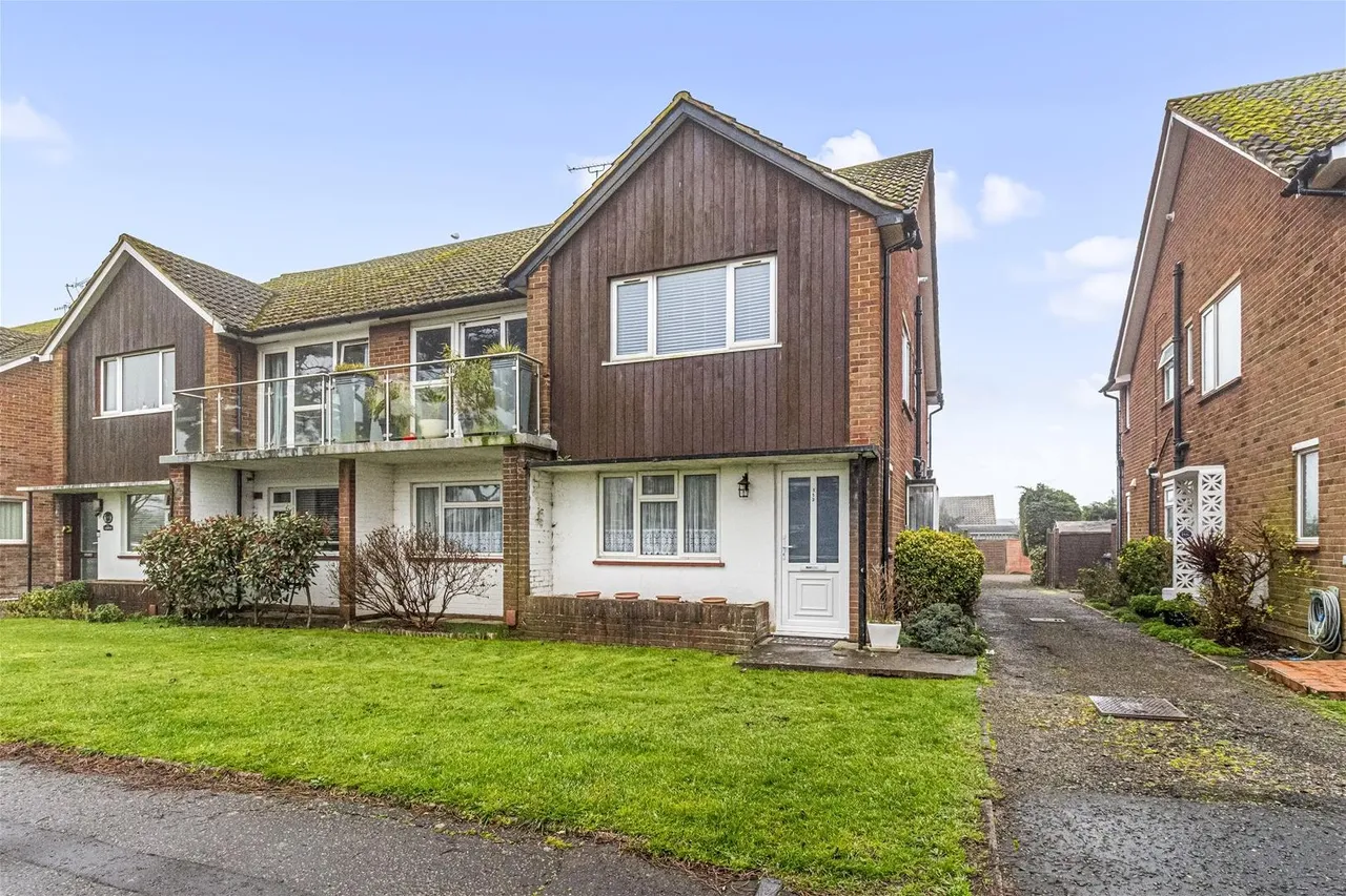 2 bed flat for sale — Goring Road, Goring-By-Sea, Worthing