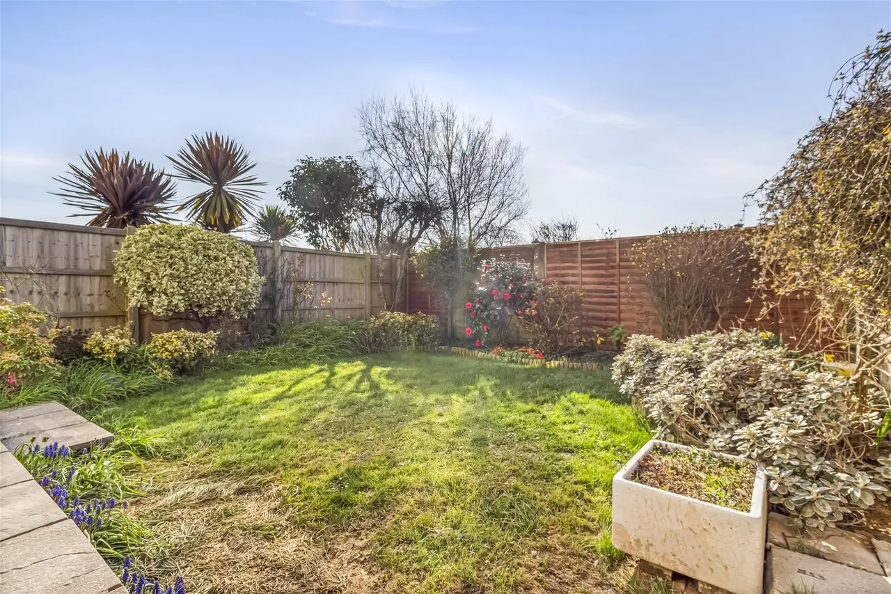 Goring Road, Goring-By-Sea, Worthing, photo 13