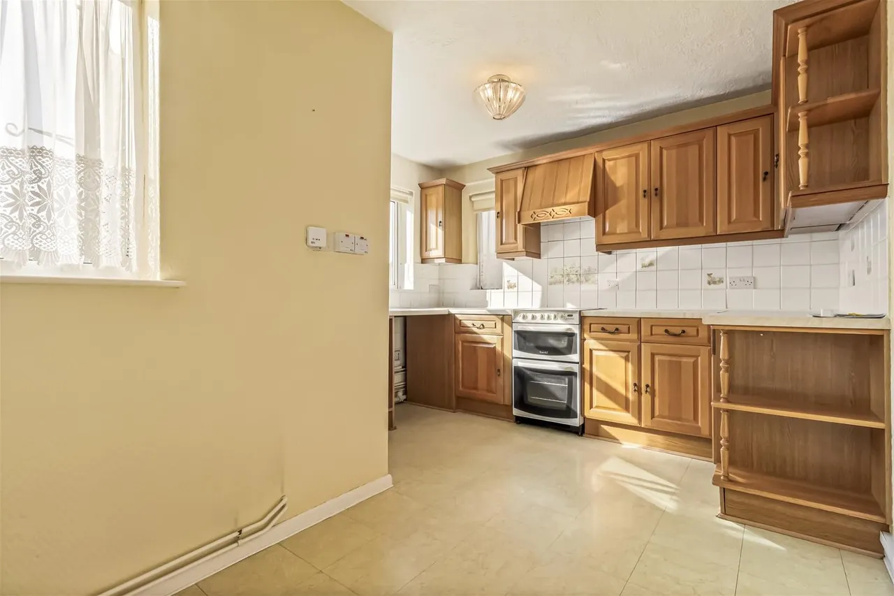 Goring Road, Goring-By-Sea, Worthing, photo 6