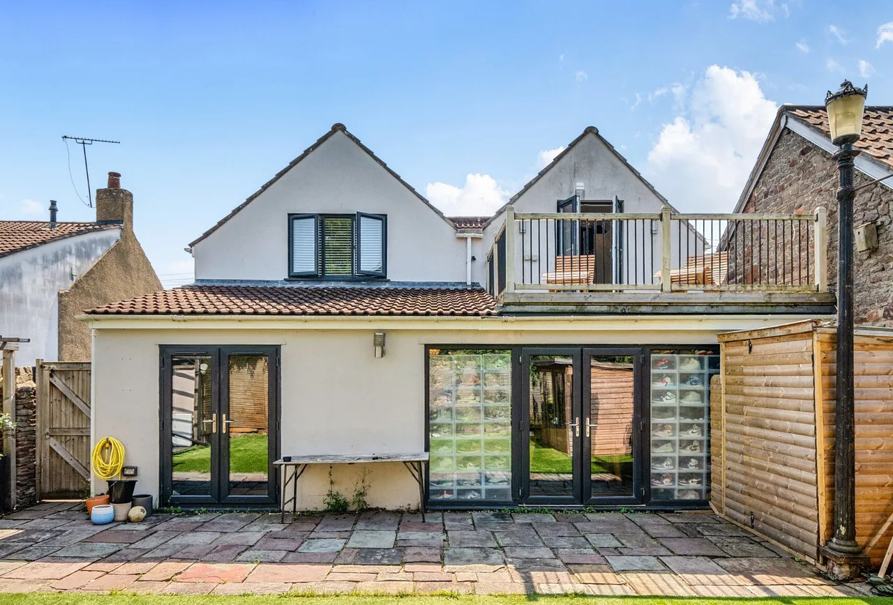 Watleys End Road, Gloucestershire, Winterbourne, BS36 1QQ, photo 15
