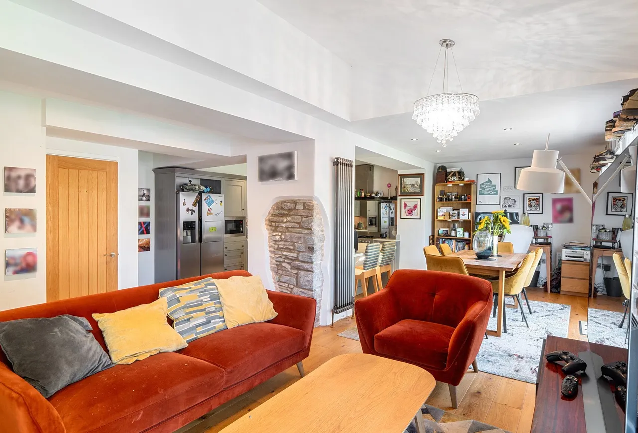 Watleys End Road, Gloucestershire, Winterbourne, BS36 1QQ, photo 19