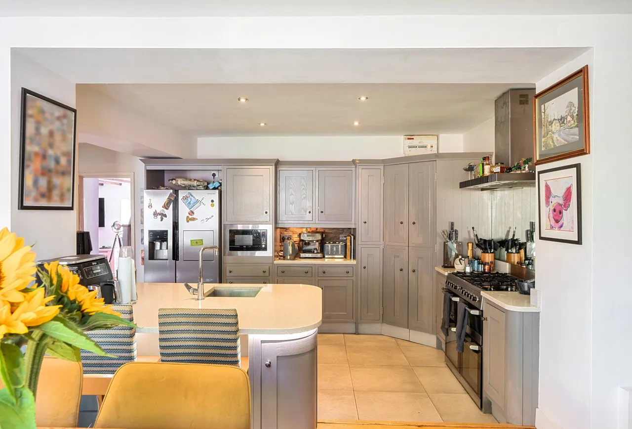 Watleys End Road, Gloucestershire, Winterbourne, BS36 1QQ, photo 21