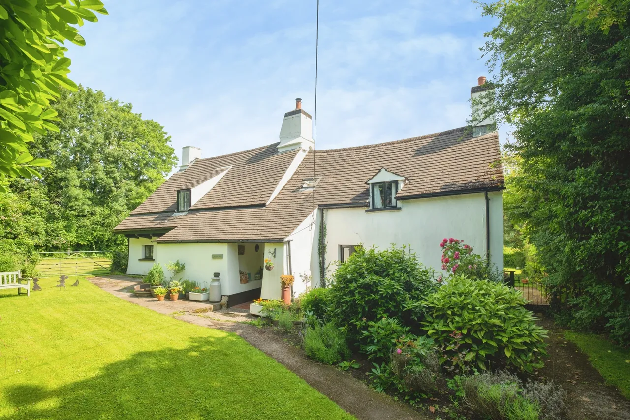 4 bed house for sale, Mount Road, Pontypool, NP4