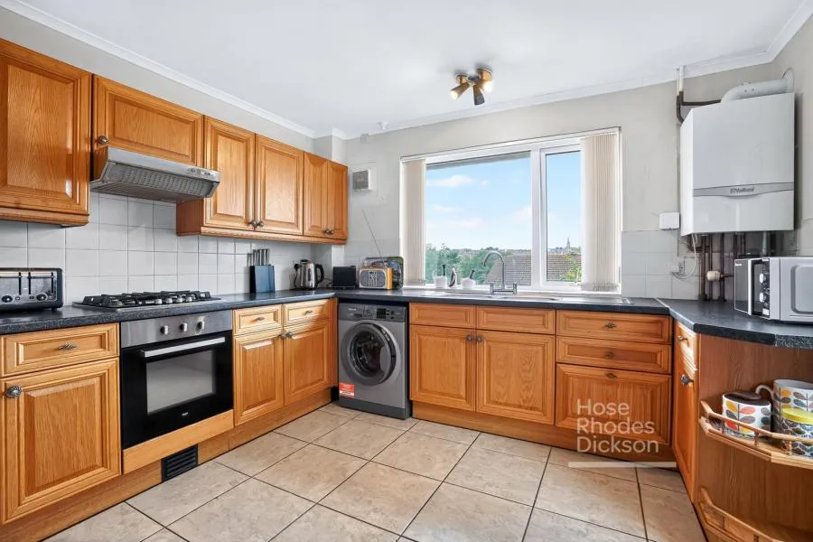 West Hill Road, Ryde, PO33, photo 5
