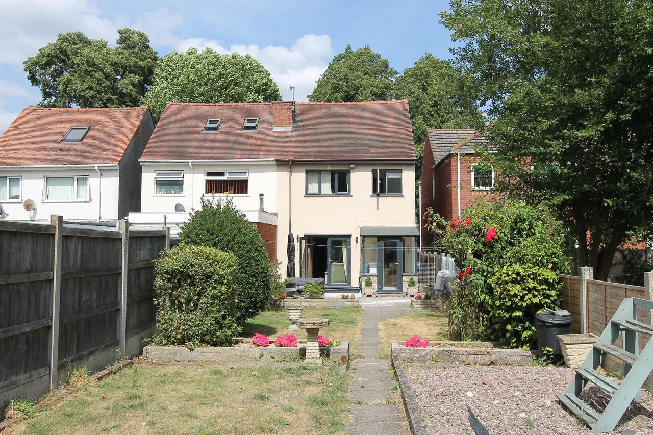 Cemetery Road, Stourbridge, photo 18