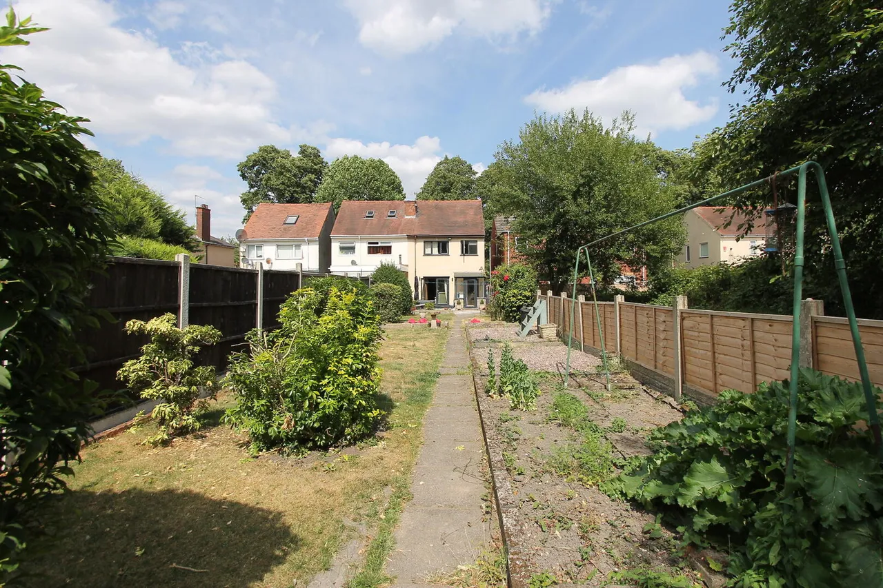 Cemetery Road, Stourbridge, photo 17