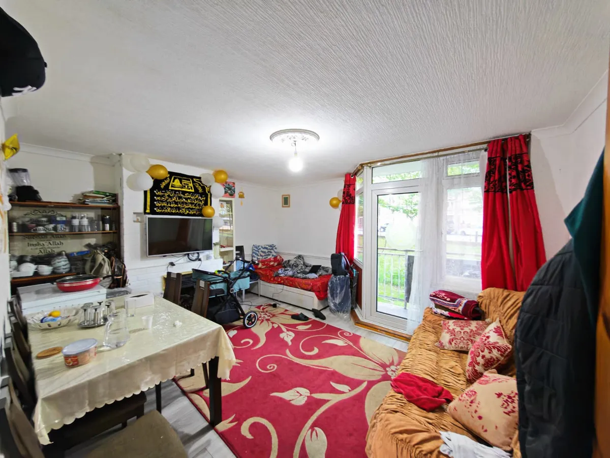 London, E1 4HQ, photo 4