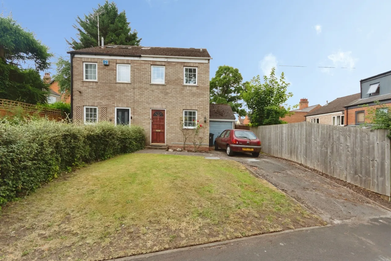 2 bed house for sale, Westfield Road, Kings Heath, B14