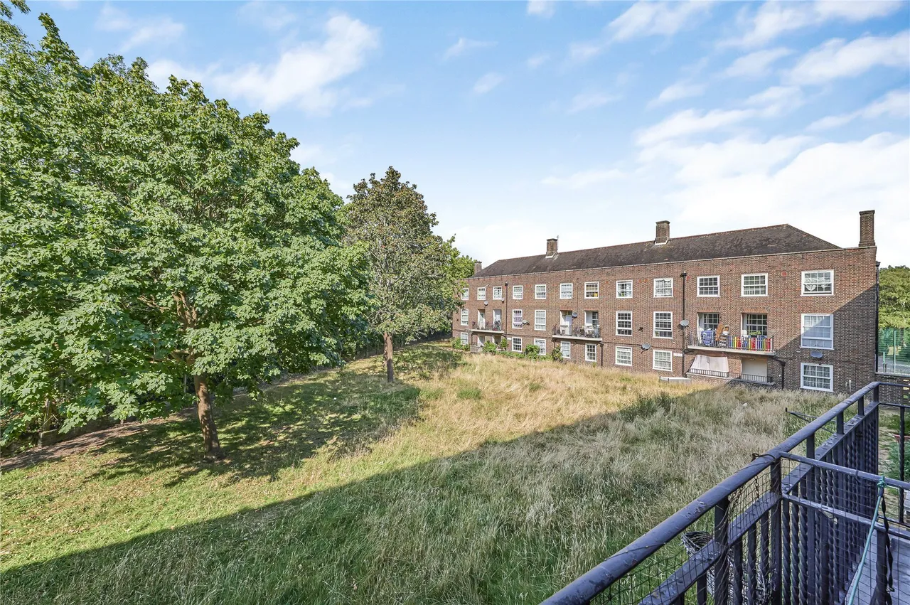 Gracefield Gardens, London, SW16, photo 15