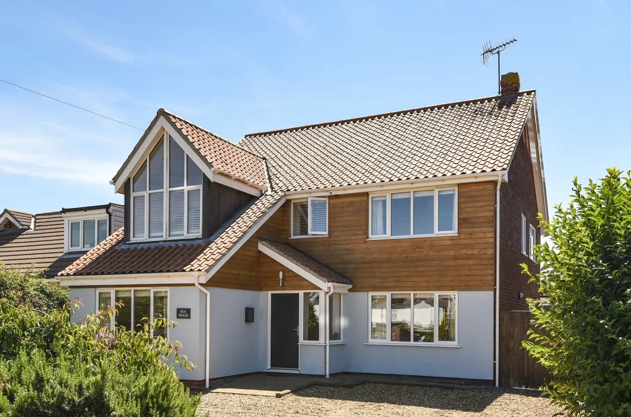 6 bed house for sale, Spacious Family Home in Brancaster St