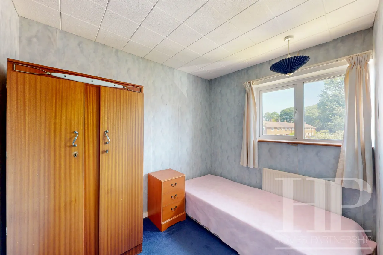Spring Plat, Crawley, RH10, photo 12