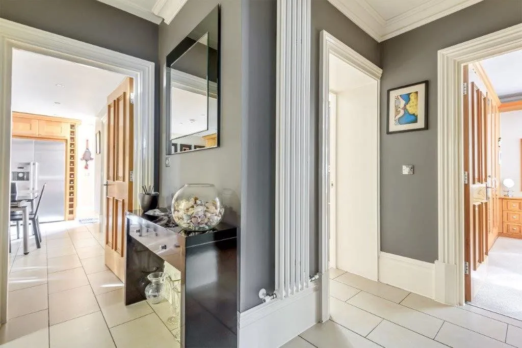 Bedwell Park, Cucumber Lane, Essendon, Hatfield, AL9 6GJ, photo 6