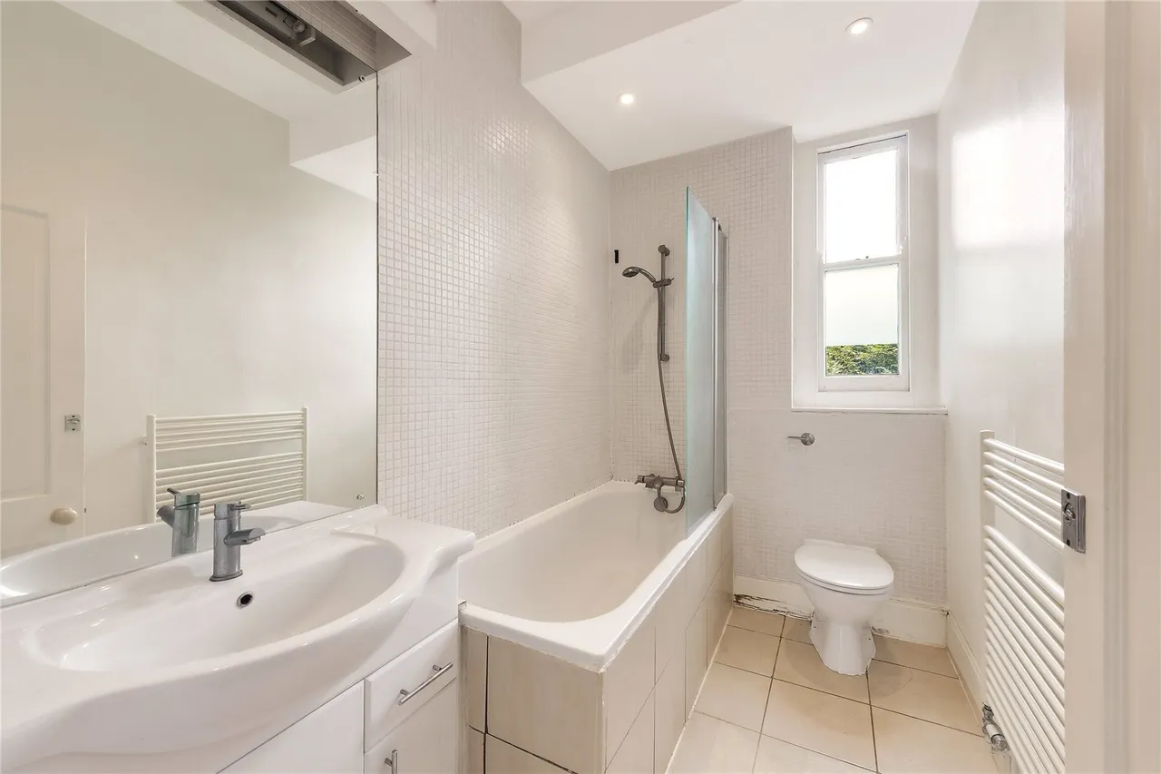 Cambridge Mansions, Cambridge Road, London, SW11, photo 7