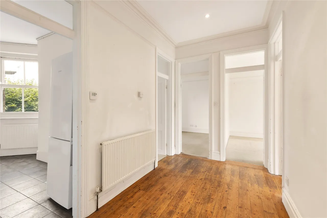 Cambridge Mansions, Cambridge Road, London, SW11, photo 8