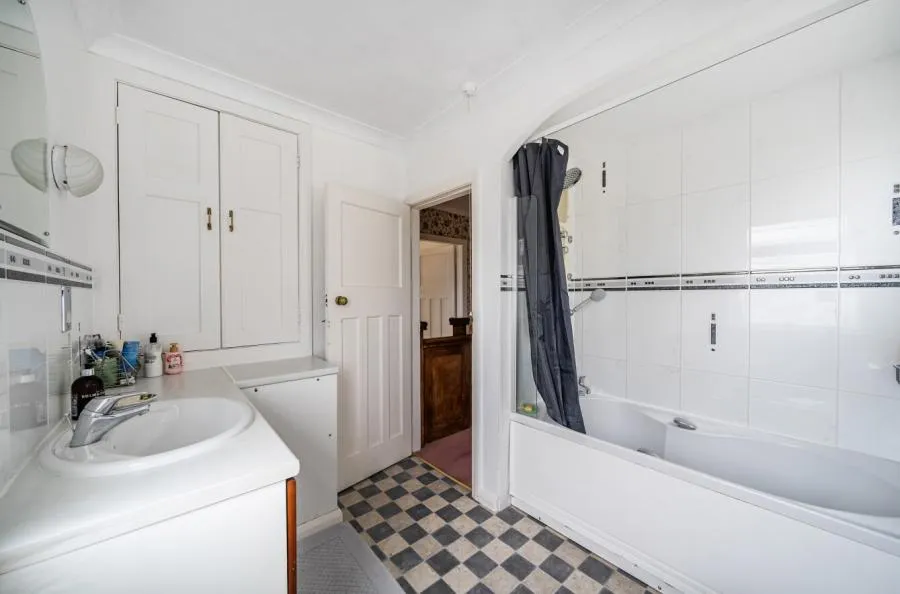 Downs View Road, Swindon, SN3, photo 15