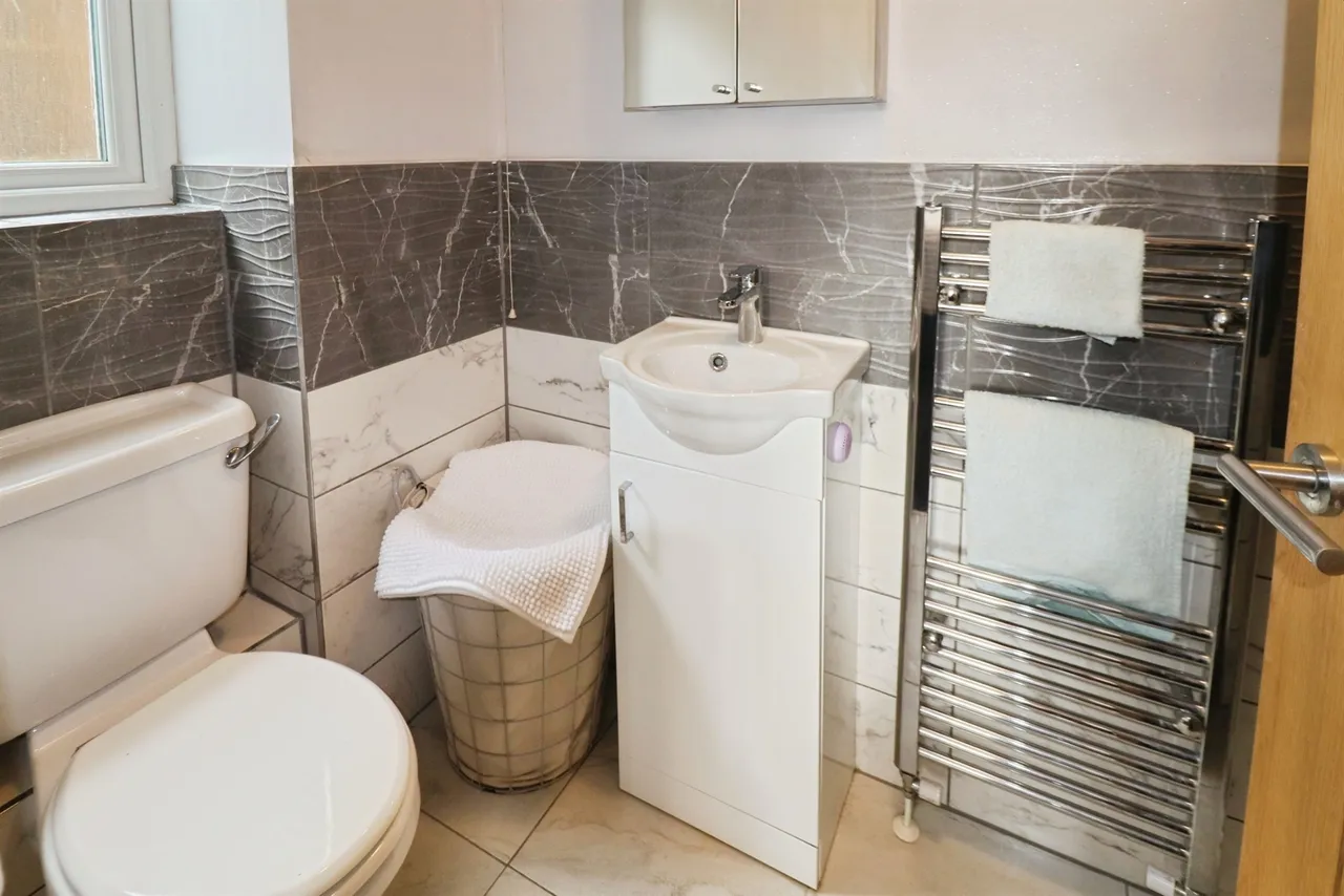 Thorne Way, Cardiff, CF5, photo 20