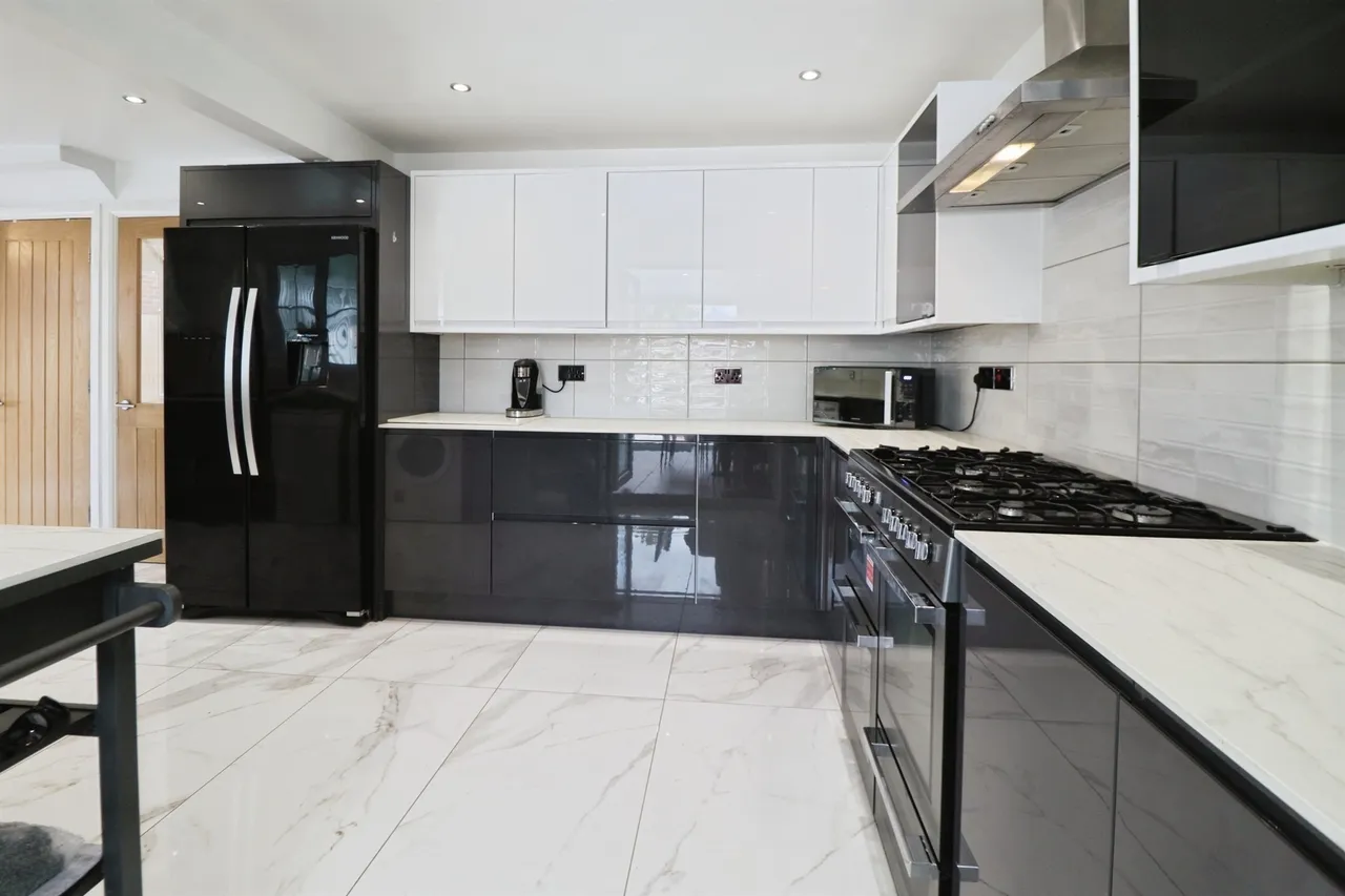 Thorne Way, Cardiff, CF5, photo 7