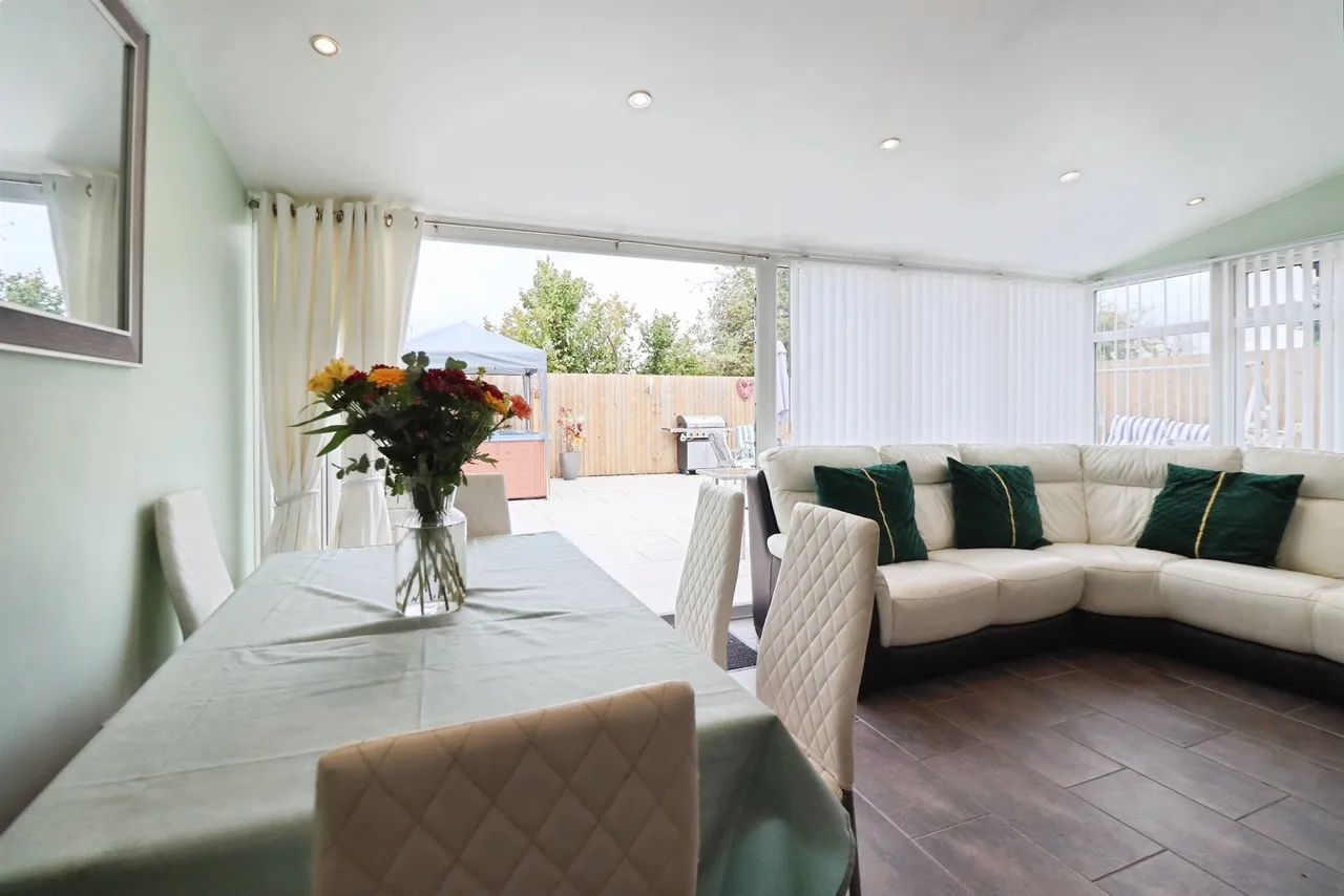 Thorne Way, Cardiff, CF5, photo 24