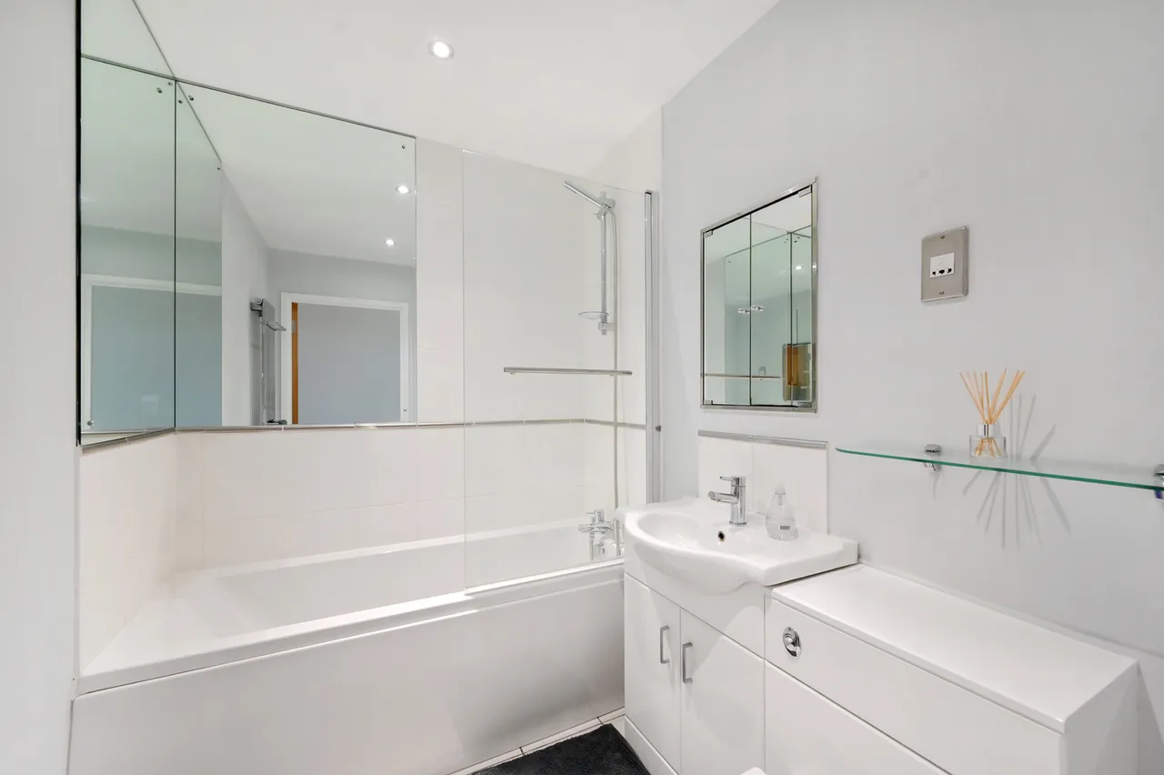 Capital East Apartments, London, E16, photo 13