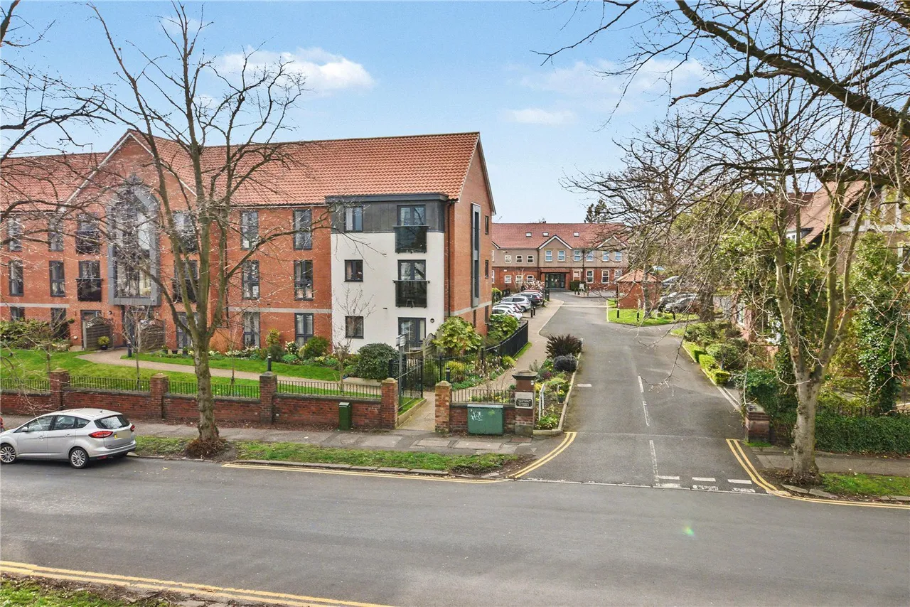 Off Street Lane, Roundhay, LS8, photo 8
