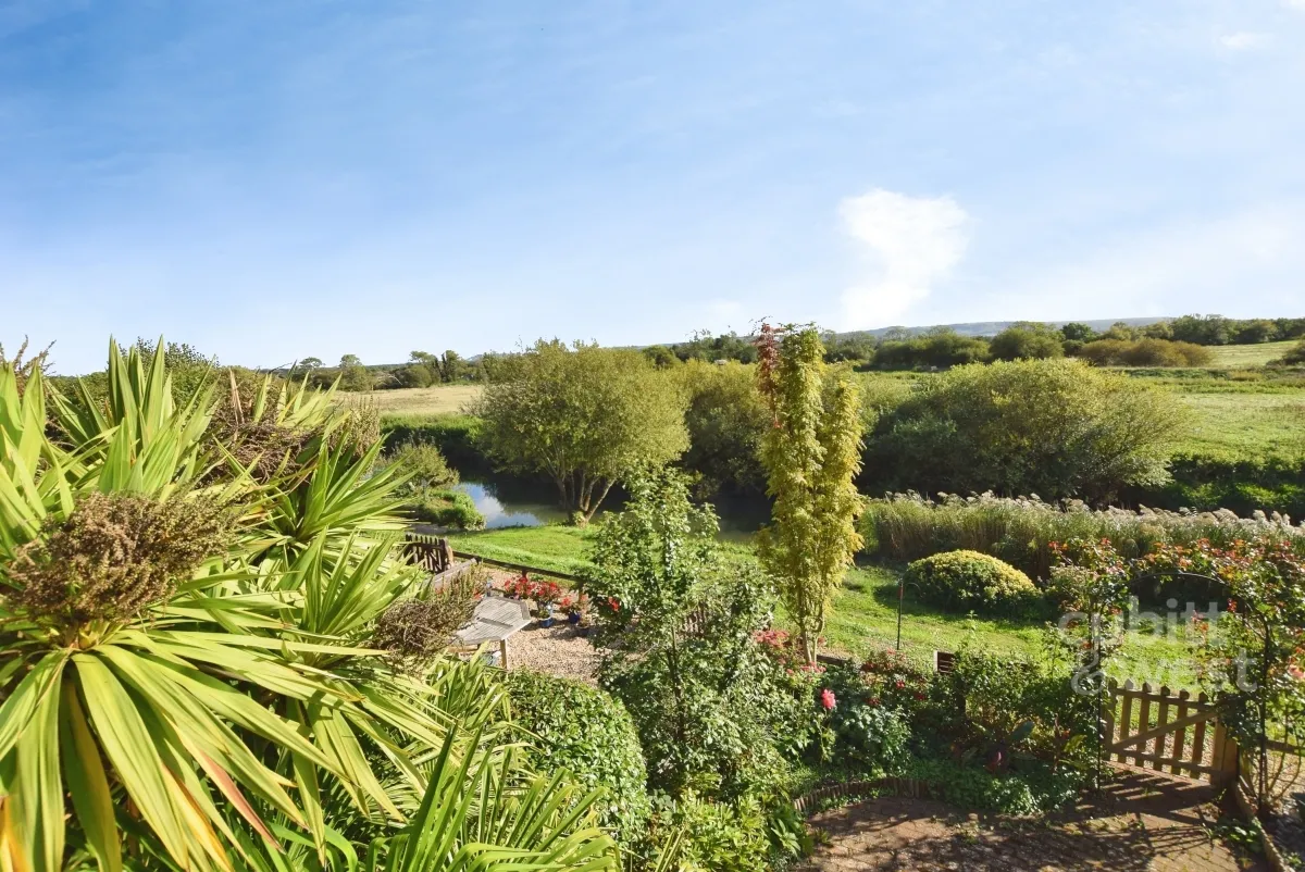The Willows Station Road, RH20, photo 8