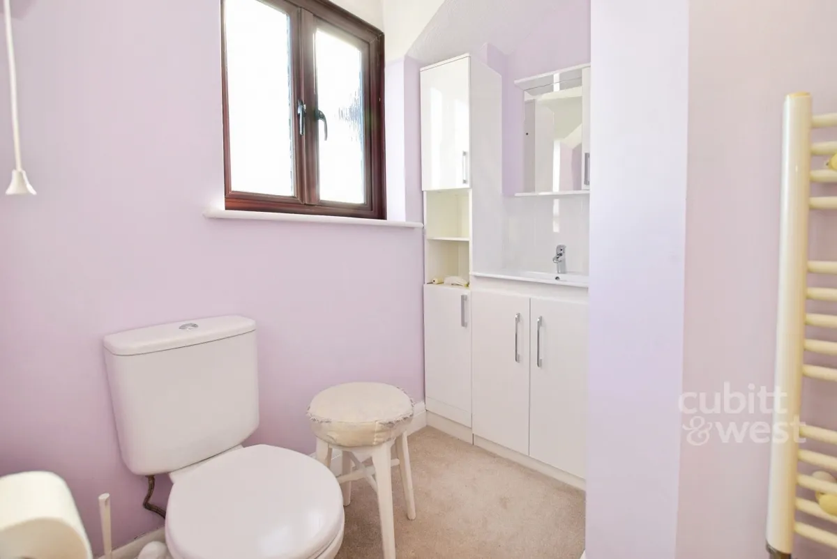 The Willows Station Road, RH20, photo 9