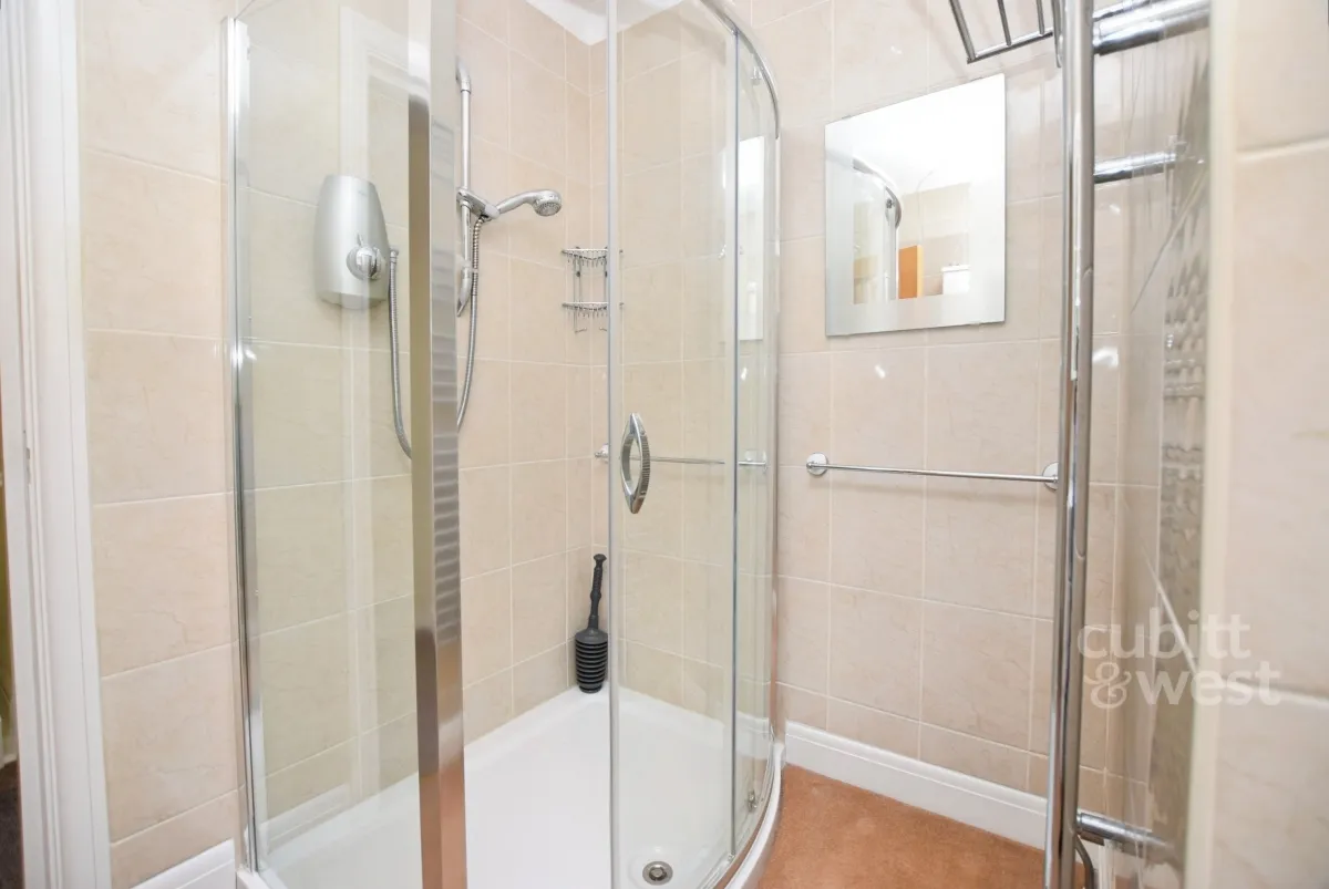 The Willows Station Road, RH20, photo 13
