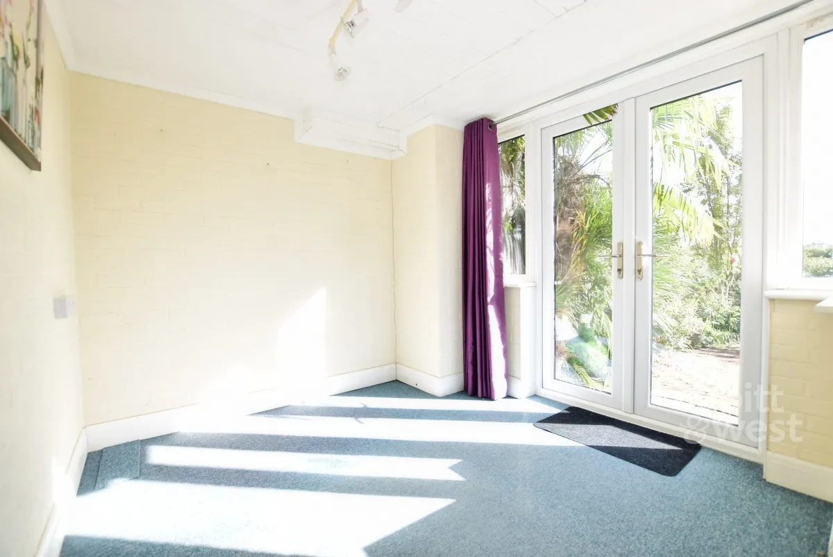The Willows Station Road, RH20, photo 10