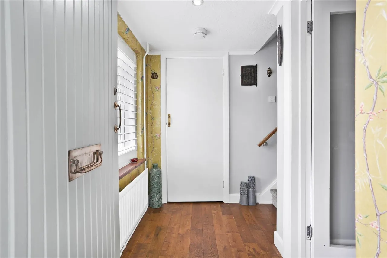 Westcott Way, Cheam, SM2 7JY, photo 7