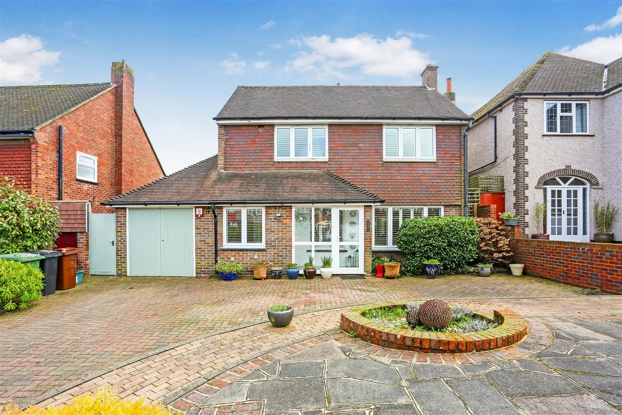 Westcott Way, Cheam, SM2 7JY, photo 5
