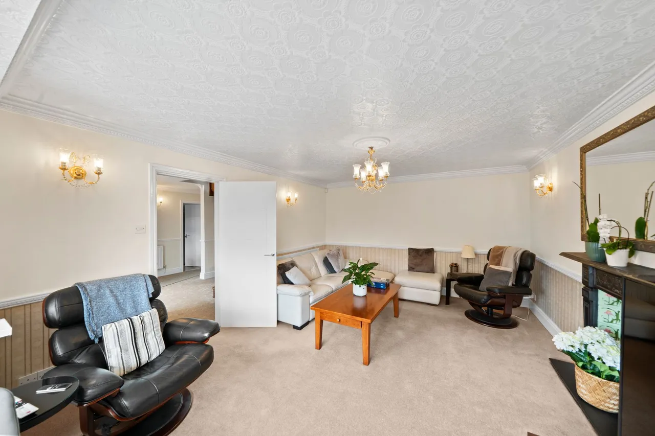 Nicol Road, Ashton-In-Makerfield, Wigan, Wigan, WN4 8LU, photo 4