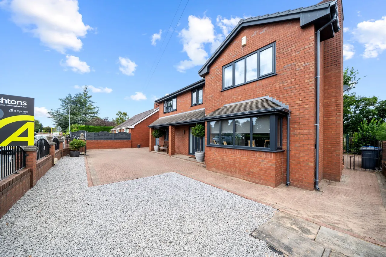 Nicol Road, Ashton-In-Makerfield, Wigan, Wigan, WN4 8LU, photo 32