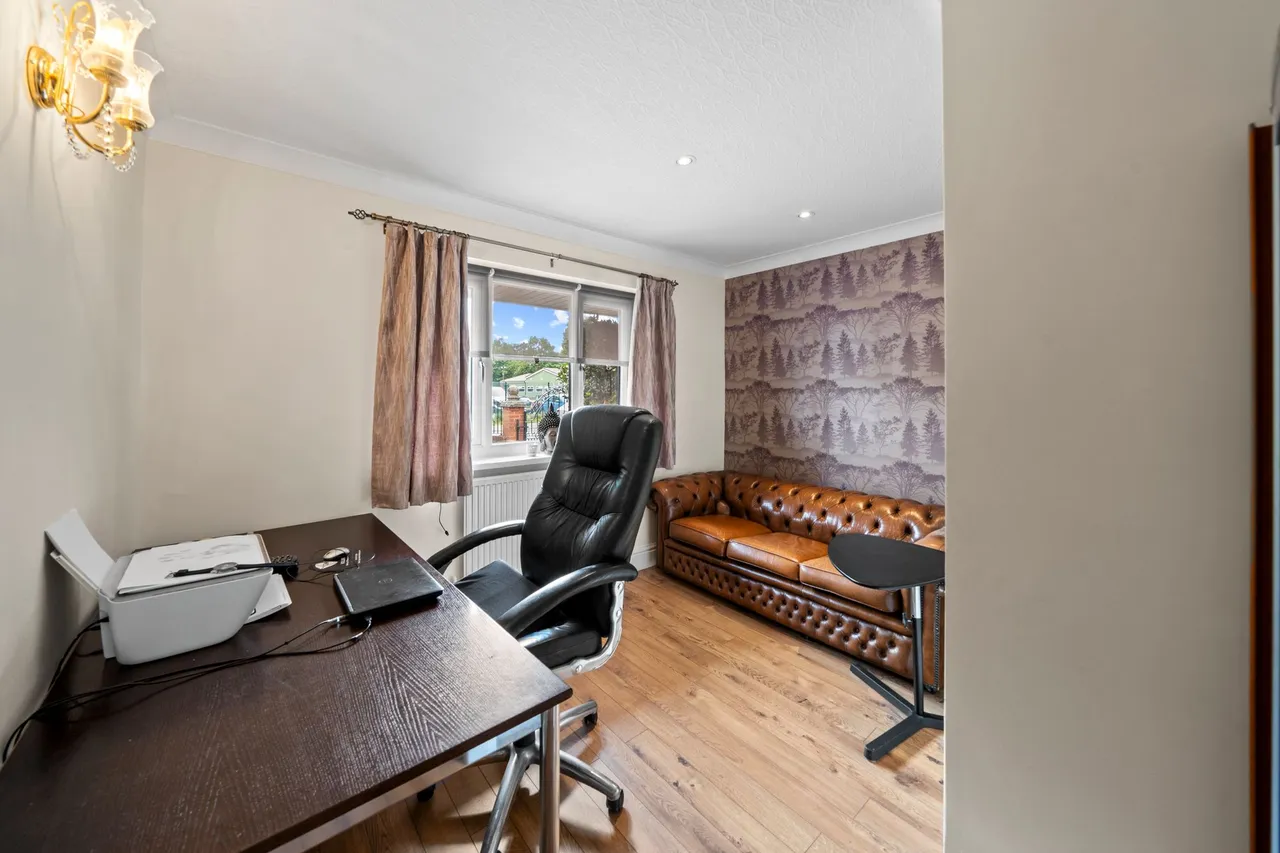 Nicol Road, Ashton-In-Makerfield, Wigan, Wigan, WN4 8LU, photo 6