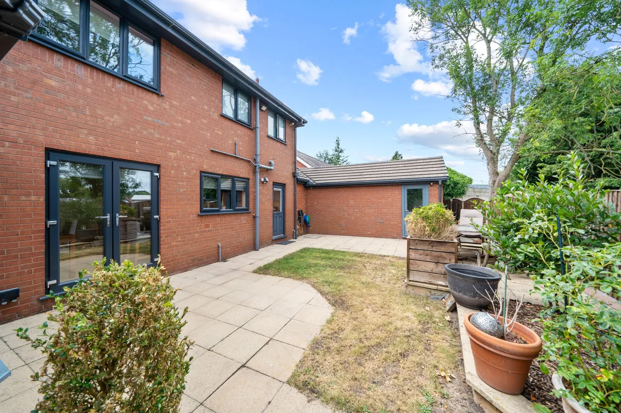 Nicol Road, Ashton-In-Makerfield, Wigan, Wigan, WN4 8LU, photo 28