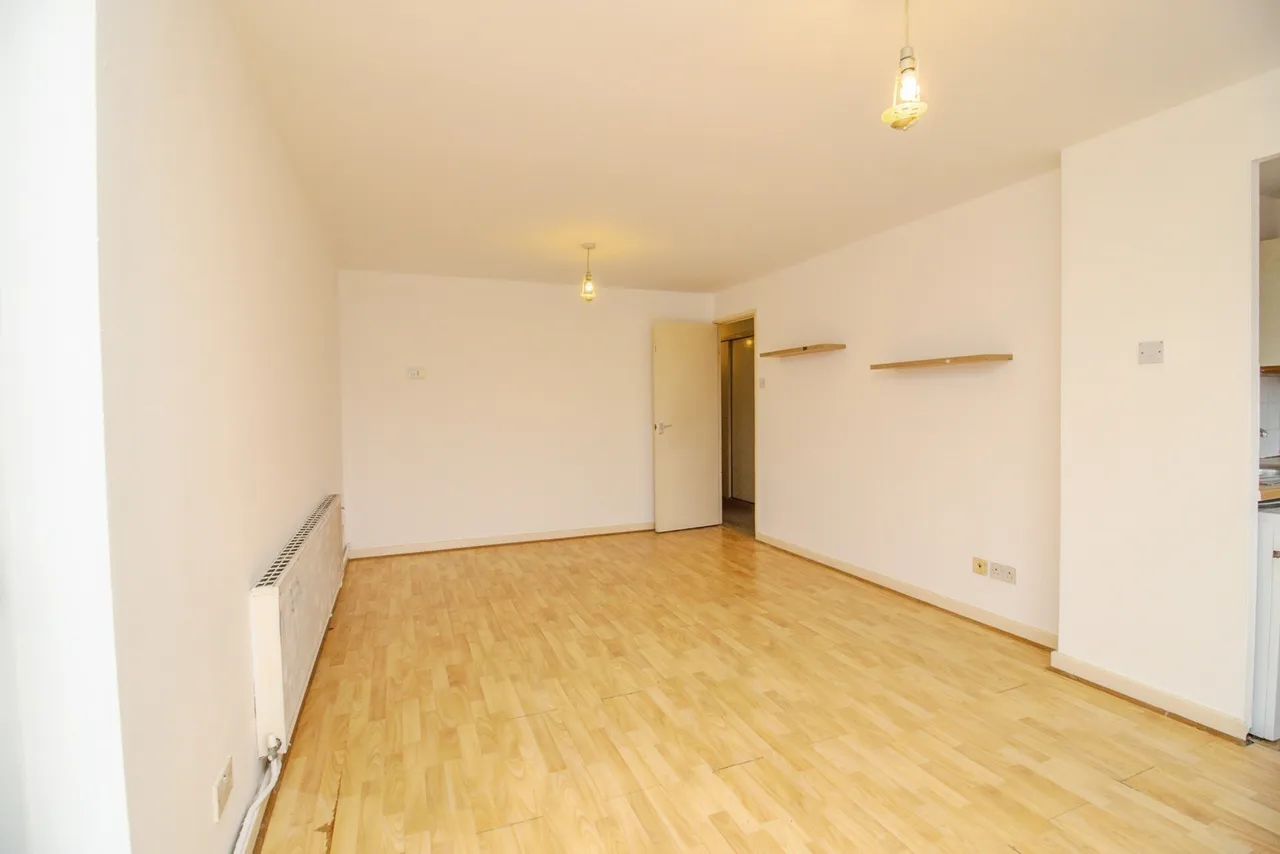 Fletchers Mews, Neath Hill, Milton Keynes, Buckinghamshire, MK14, photo 2