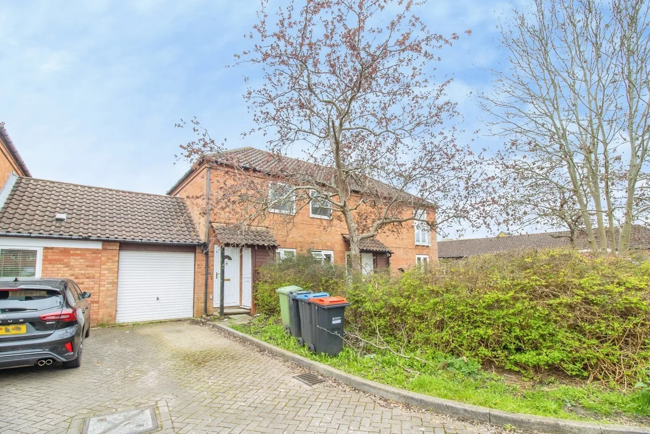 Fletchers Mews, Neath Hill, Milton Keynes, Buckinghamshire, MK14, photo 20
