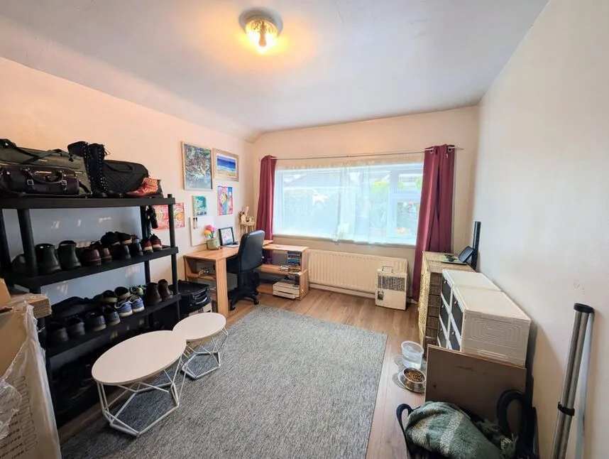 Foxlands Close, Stoke-on-Trent, ST2, photo 6