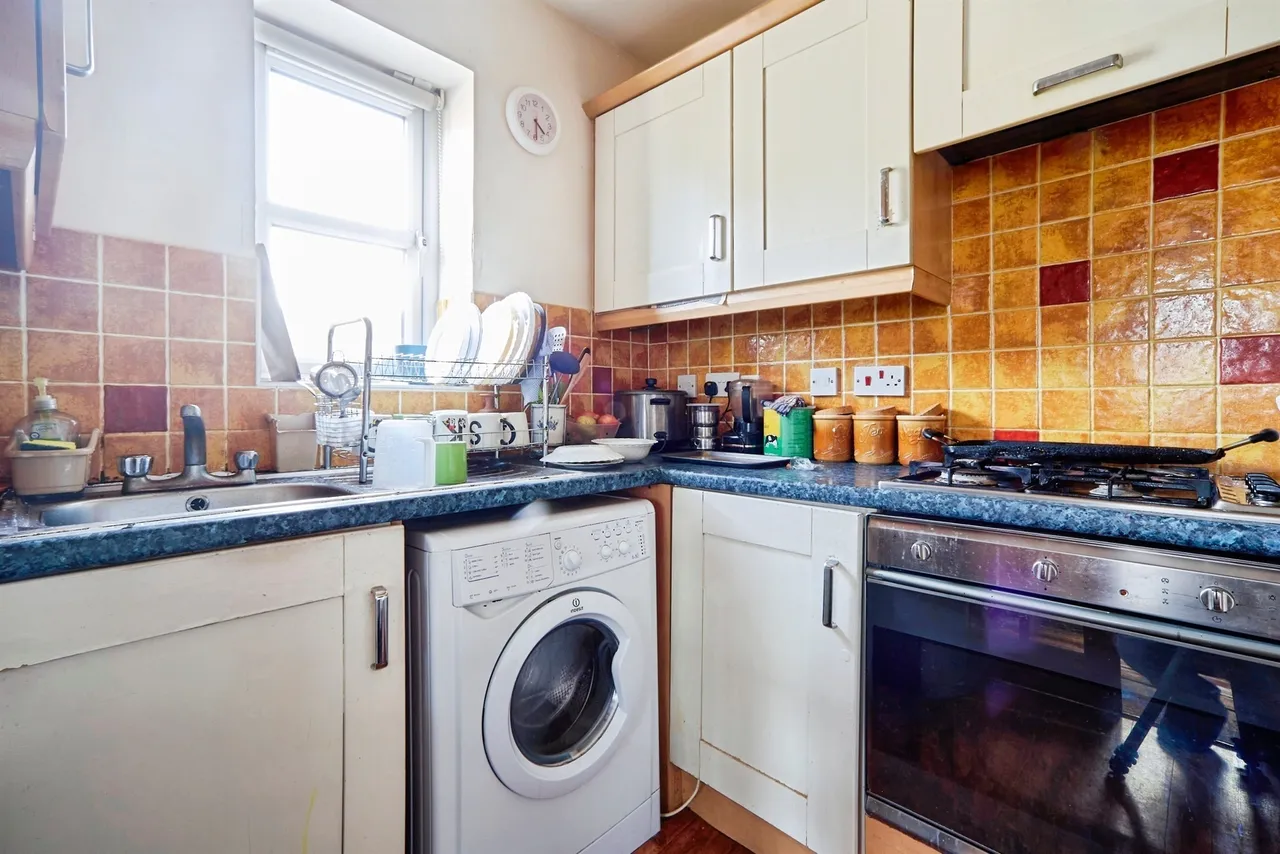 Holland Park, Bradford, BD9, photo 4
