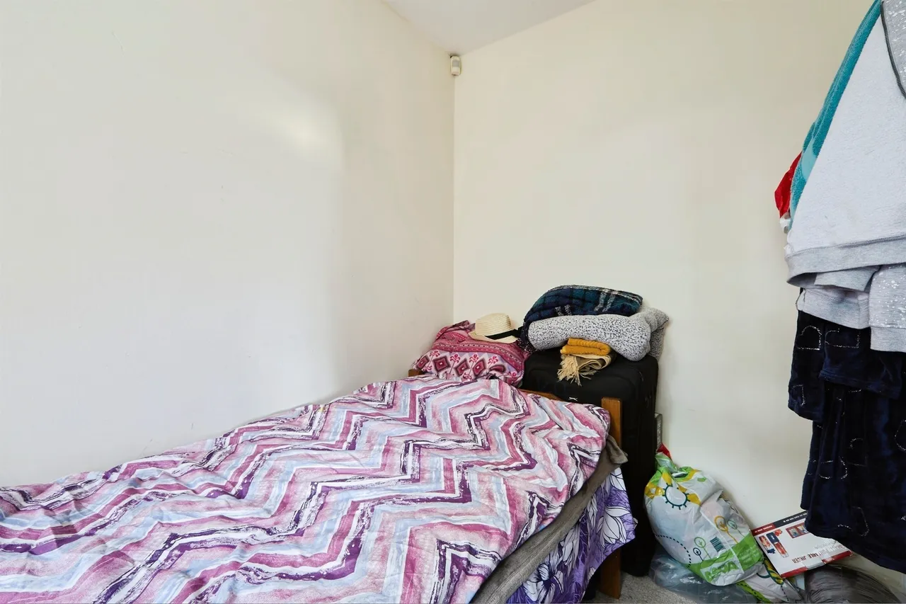 Holland Park, Bradford, BD9, photo 11
