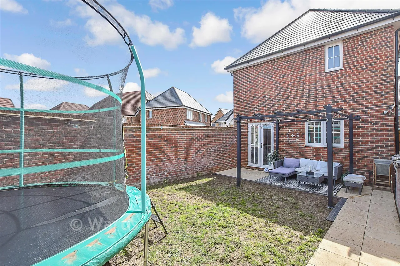 Bramble Close, Coxheath, ME17, photo 6
