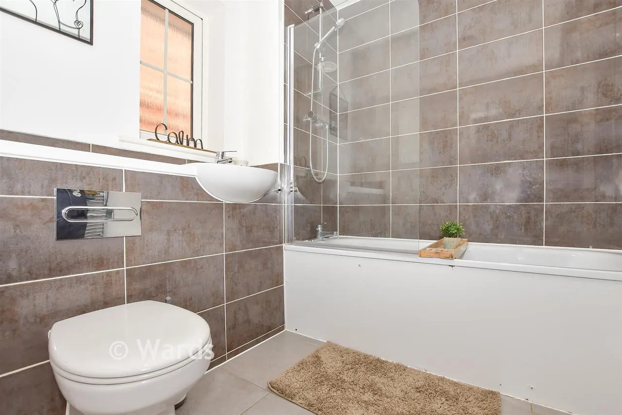 Bramble Close, Coxheath, ME17, photo 13