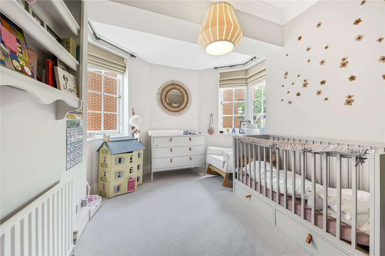 Eton Avenue, Belsize Park, London, NW3 3EL, photo 9