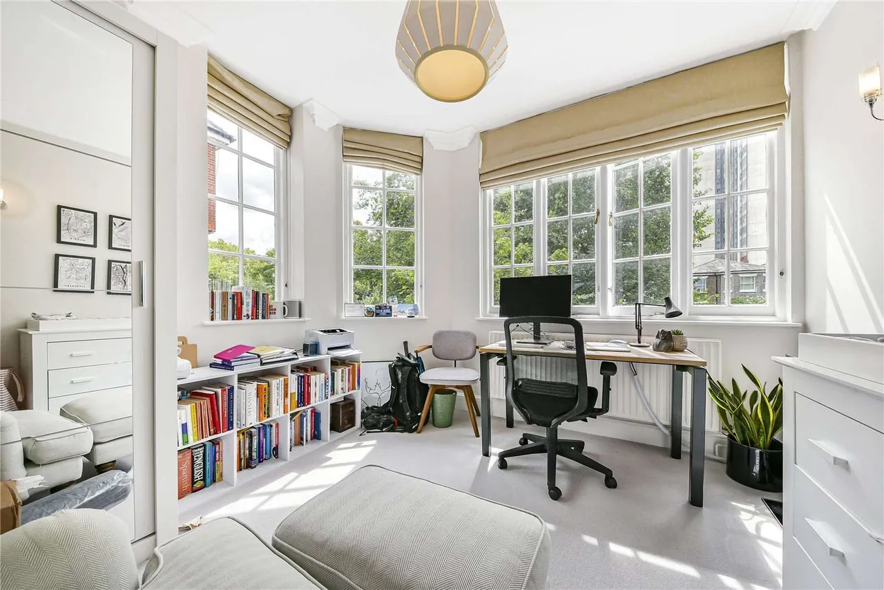 Eton Avenue, Belsize Park, London, NW3 3EL, photo 8