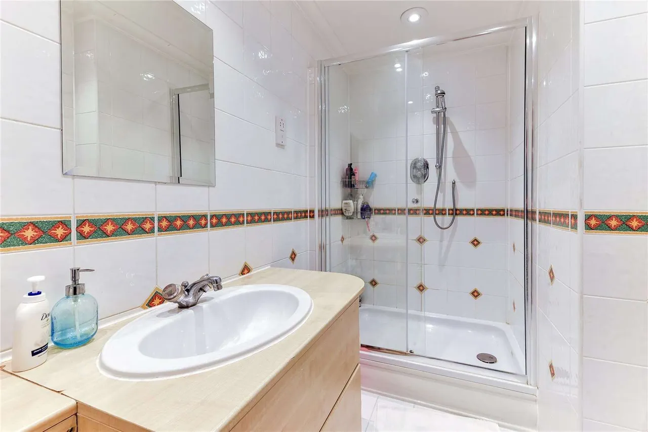 Eton Avenue, Belsize Park, London, NW3 3EL, photo 7