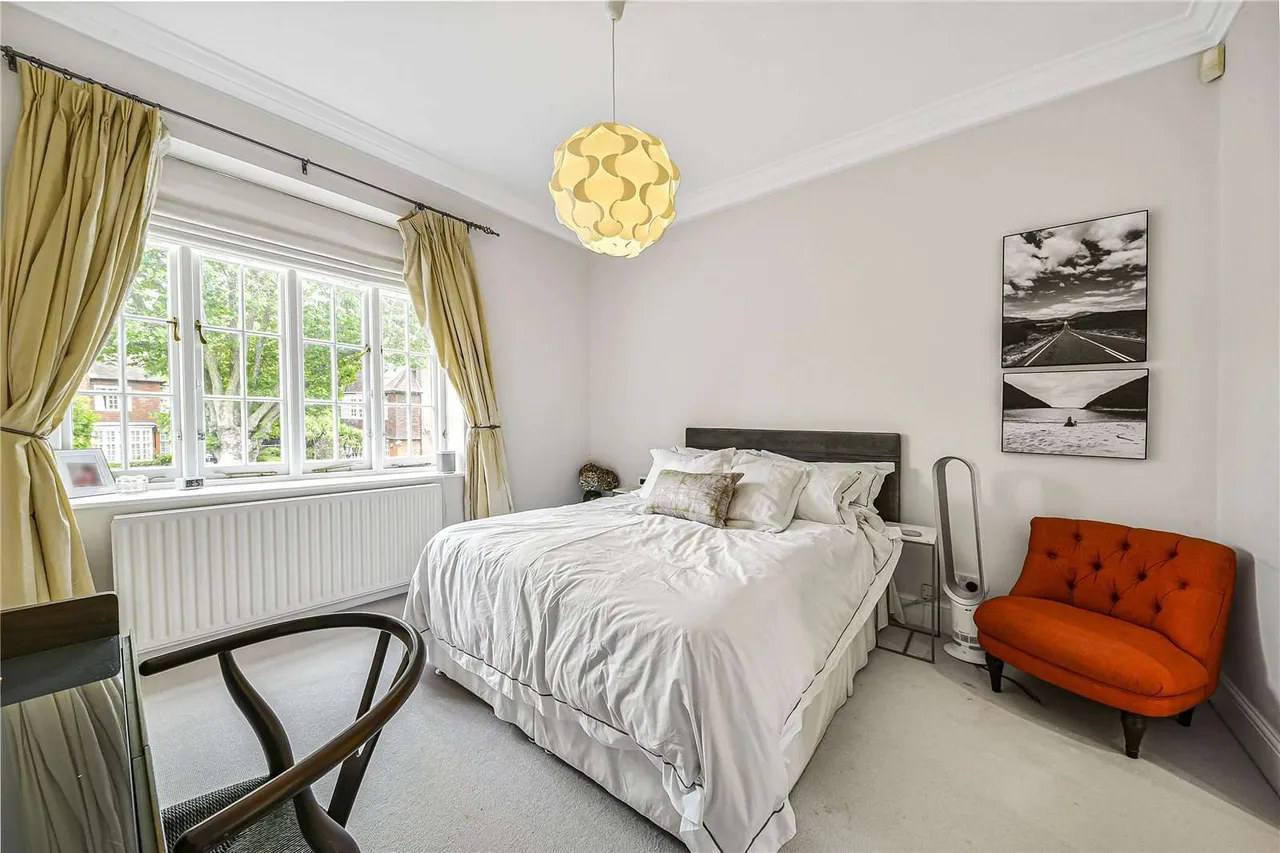 Eton Avenue, Belsize Park, London, NW3 3EL, photo 6