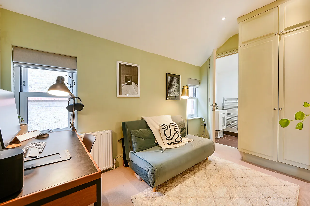 Flat 3, 31 Garfield Road, Twickenham, photo 11