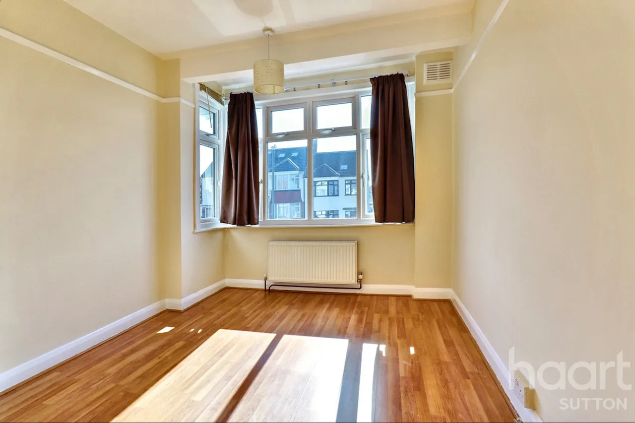 Dibdin Road, SM1, photo 11