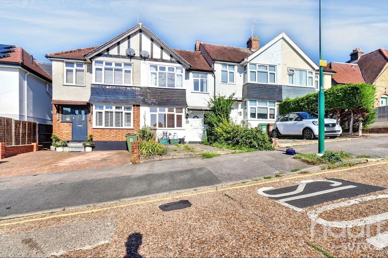 3 bed house to rent, Dibdin Road, SM1