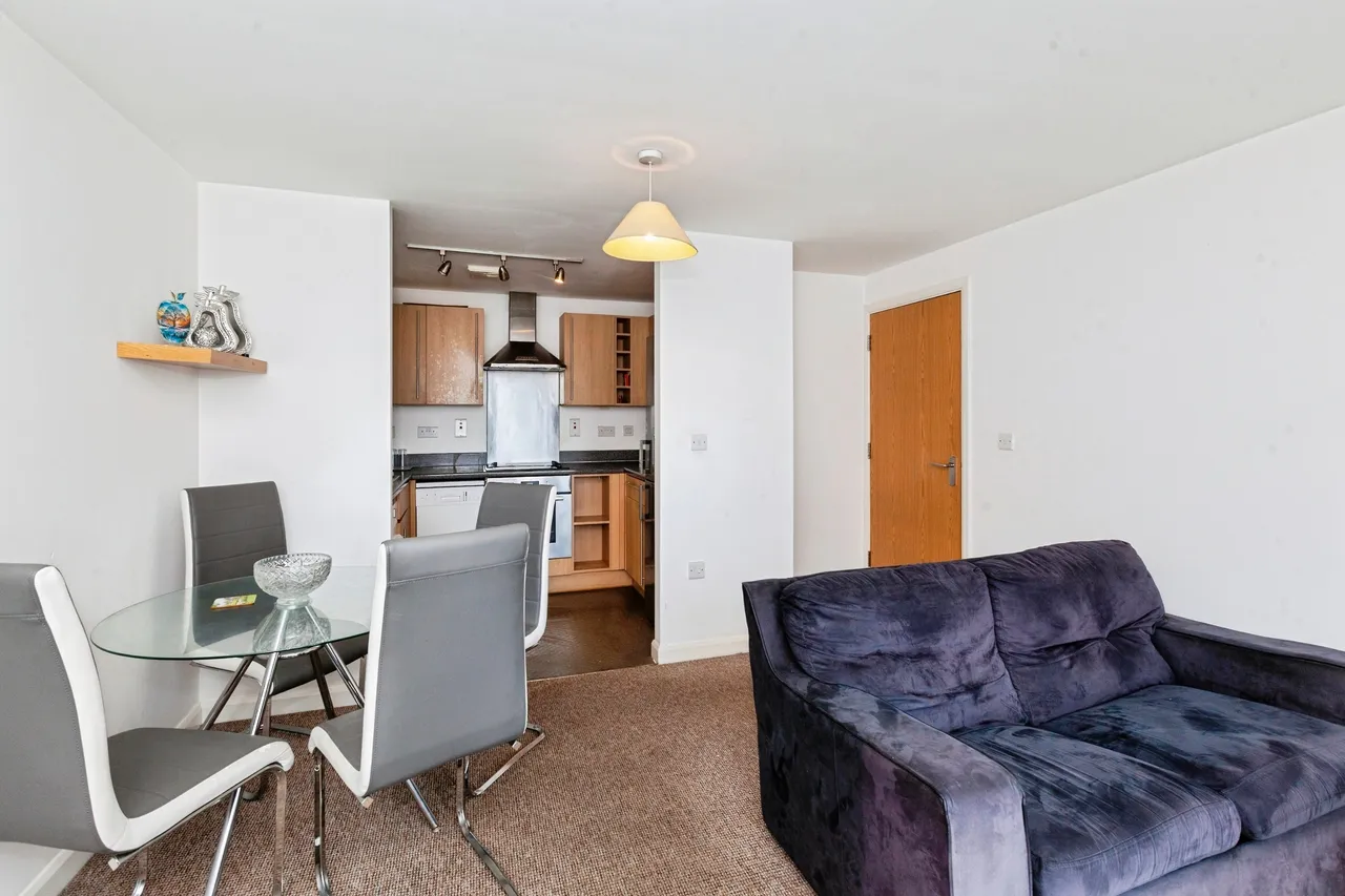 Mill Street, Slough, SL2, photo 5