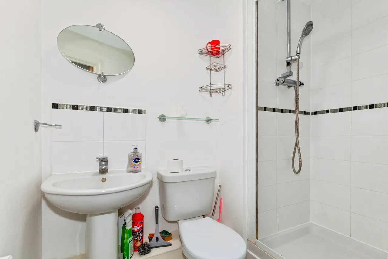 Mill Street, Slough, SL2, photo 14